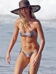gisele-bundchen-bikin2