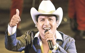 Julión Álvarez podría perder su nombre artístico, fue demandado